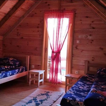 Eco Village Jasavic プラヴ エクステリア 写真